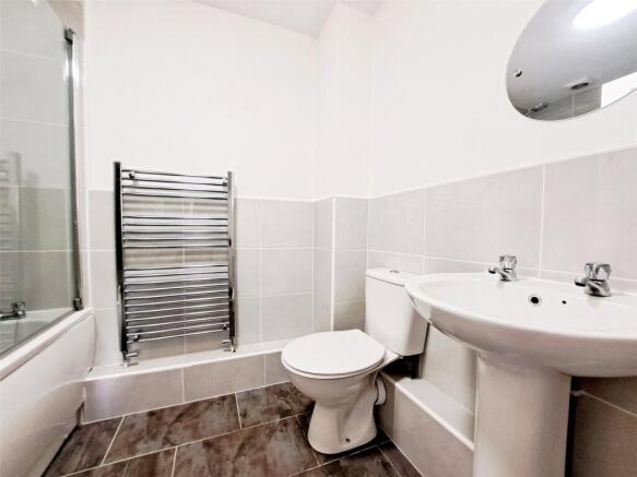 Bathroom/Wc