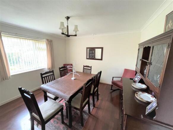 BEDROOM THREE/ DINING ROOM