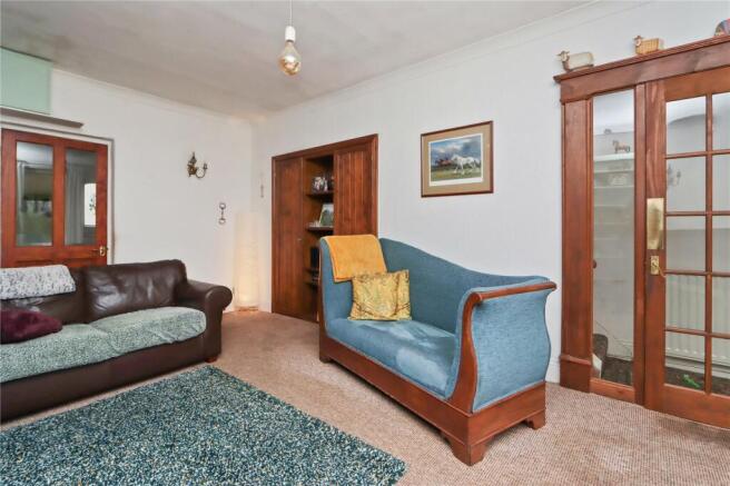 Living Room Pic 3