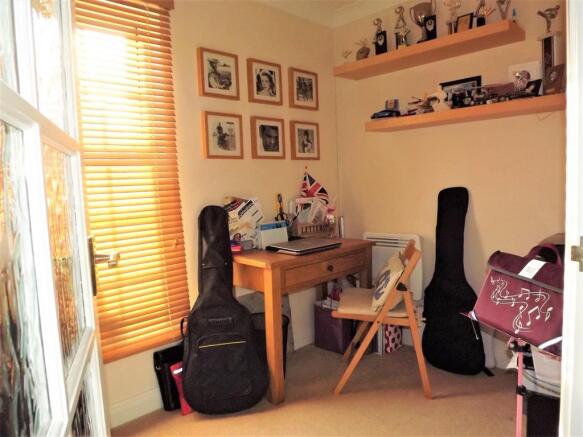 Photo 5