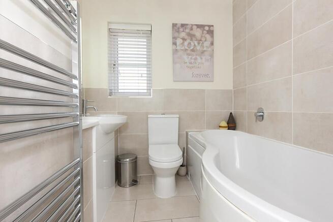 Wes-Bathroom.jpg