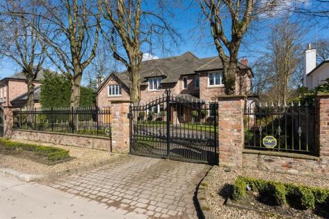 Theobald Road, Bowdon