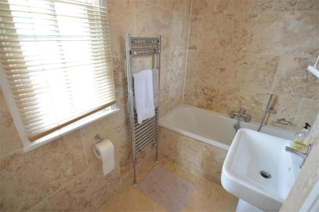 Photo 12