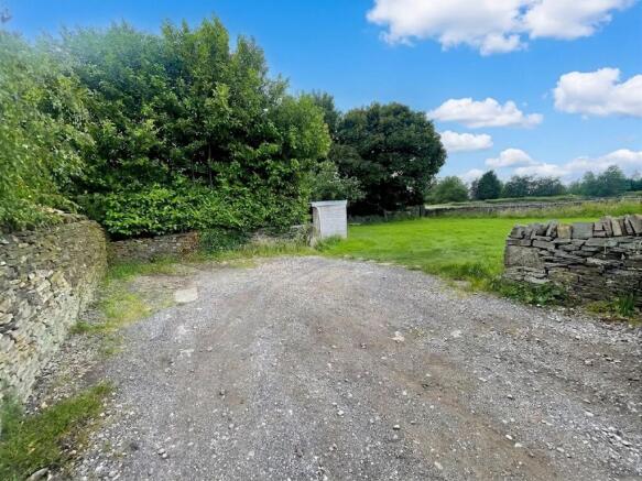 2 bed Terraced for sale Image 12
