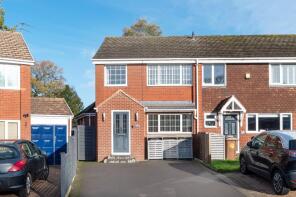 44, Snowshill Drive, Cheswick Green, Solihull B90 4JT