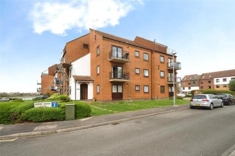 Ferry Road, SOUTHSEA, Hampshire, PO4