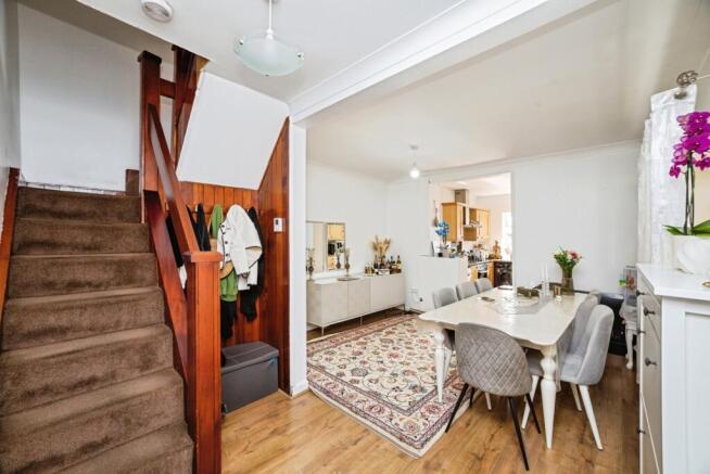 3 bed Semi-Detached for sale Image 8