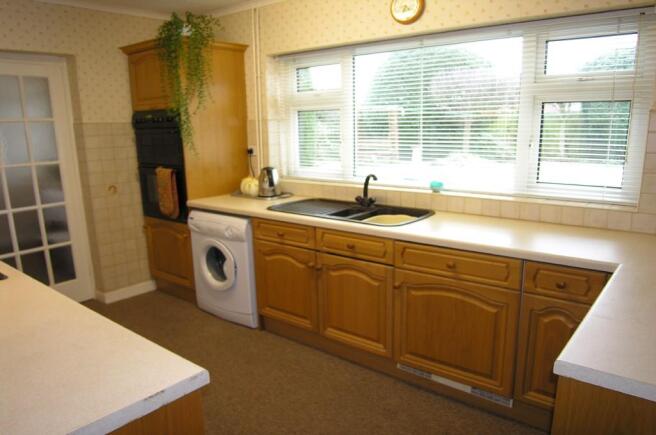 KITCHEN VIEW 1