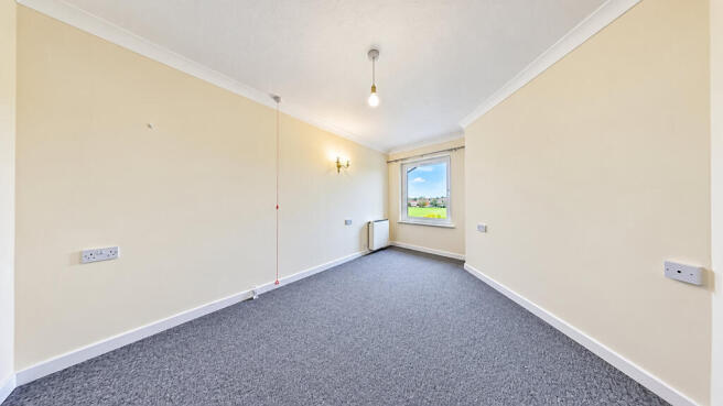 Parkside Court, Kings Road, Herne Bay, CT6 5RP photo 4