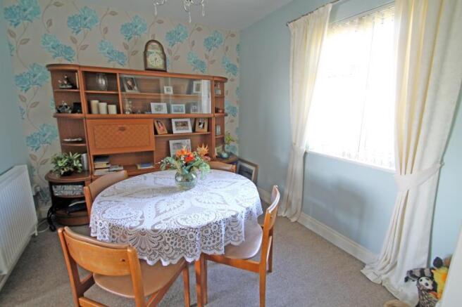 22 Western Way dining room use