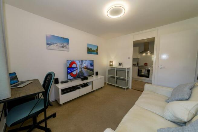 Photo 3