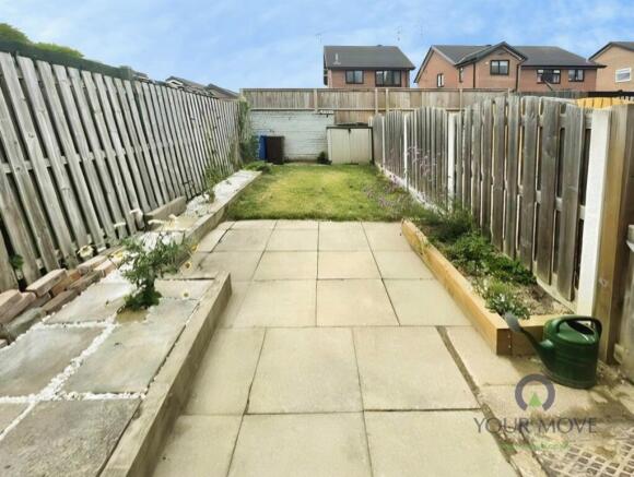 3 bed Terraced to rent Image 6