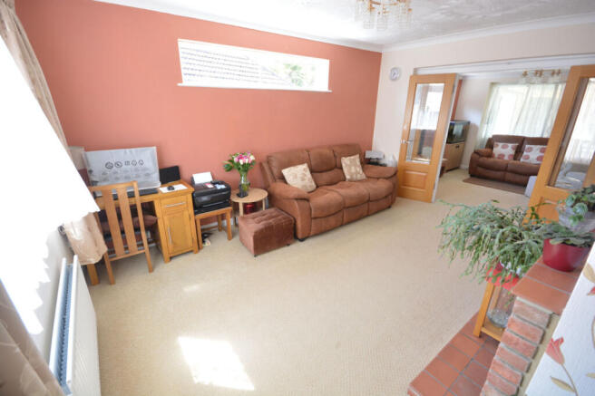 SITTING ROOM