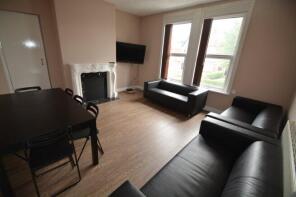 Flat, 72 74, Brudenell Road, Hyde Park, Leeds LS6 1EG