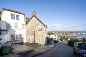 Flat 4, The Malt House, Chywoone Hill, Penzance TR18 5AJ