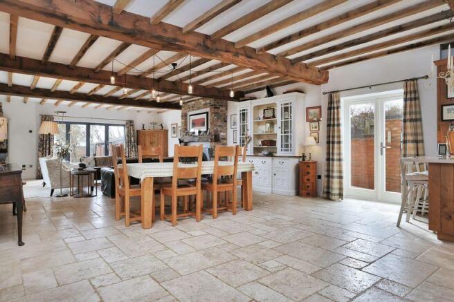 Kitchen, Dinin...
