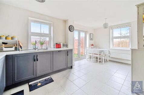 Alfred Way, Buckingham, Buckinghamshire