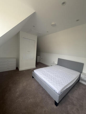 room 4 (2)