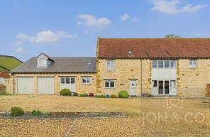 5 The Granary, Grange Court, Northampton NN7 2QU