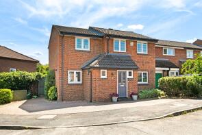 30, Humber Close, Wokingham RG41 3UA