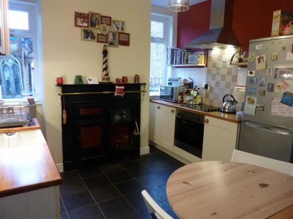 DINING KITCHEN