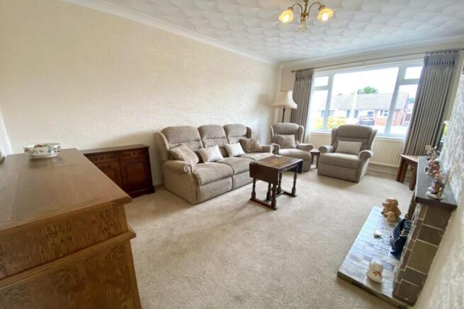 Living Room / Dining Room