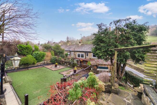 2 bed Terraced for sale Image 4