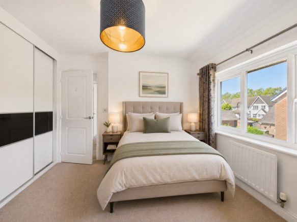 4 bed Detached for sale Image 12