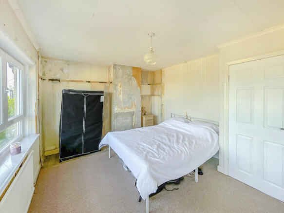 2 bed Semi-Detached for sale Image 10