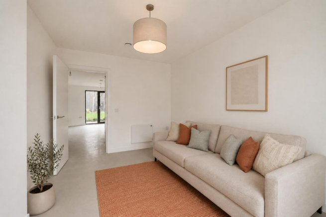 3 bed Town House to rent Image 4