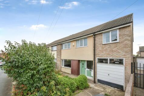 Lutterworth Drive, Adwick-Le-Street, Doncaster
