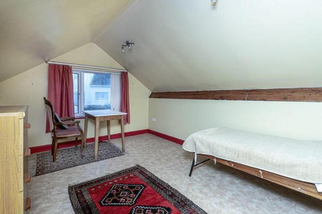 LOFT ROOM