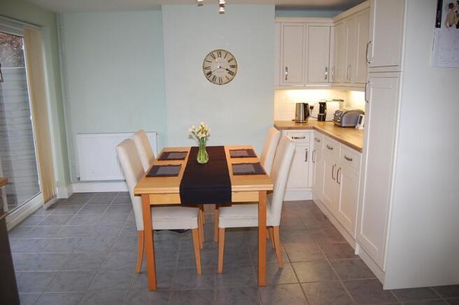 breakfast room