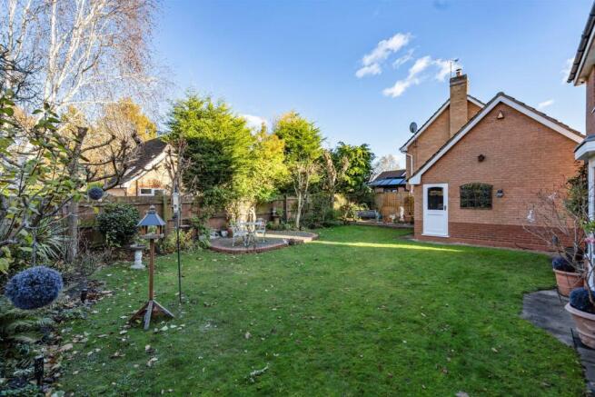 30 Buckminster Drive-23_lo.jpg
