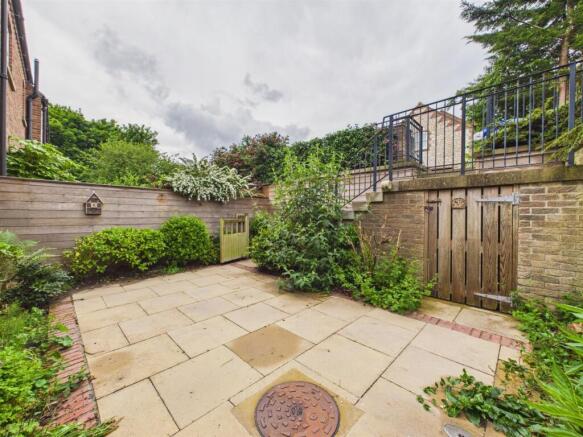 3 bed End of Terrace for sale Image 10