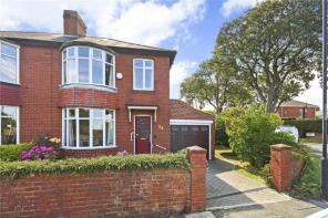 28, Hesleyside Road, South Wellfield, Wellfield NE25 9HD