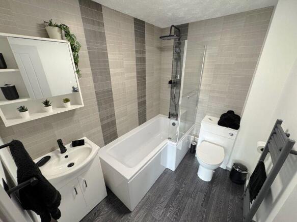 Modern Bathroom