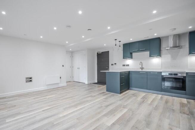 2 bed Flat to rent Image 6