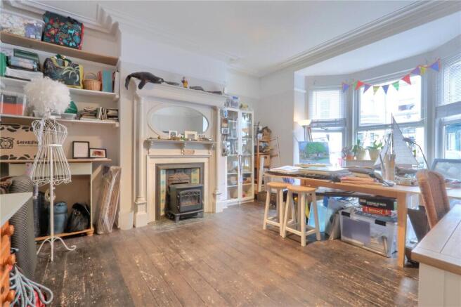 5 bed Terraced for sale Image 11