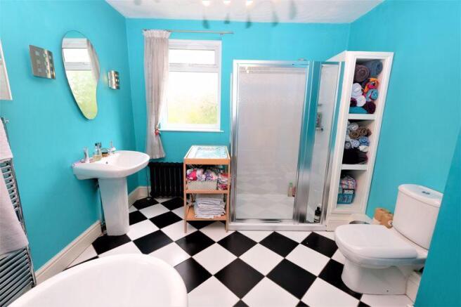 Photo 16