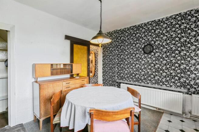 2 bed Terraced for sale Image 7