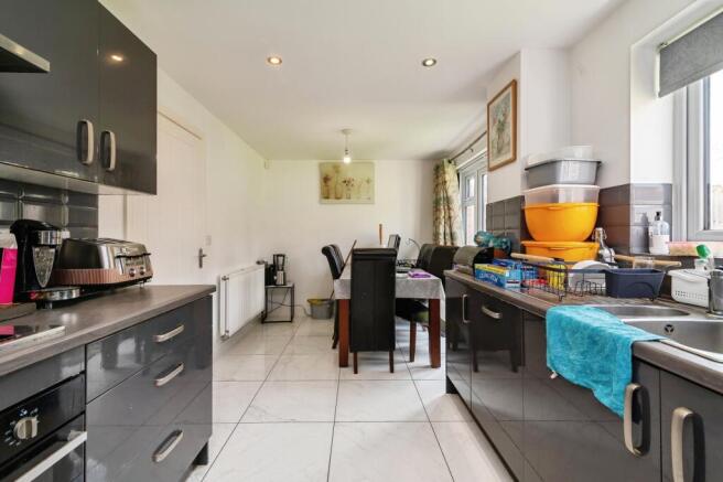 Morello Drive, Nottingham, Nottinghamshire, NG8 - Radharc 5