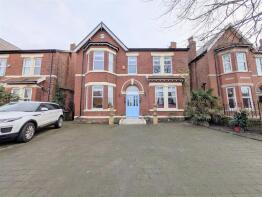 11, Westmoreland Road, Southport PR8 6NX