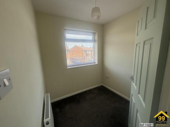 3 bed Semi-Detached for sale Image 12