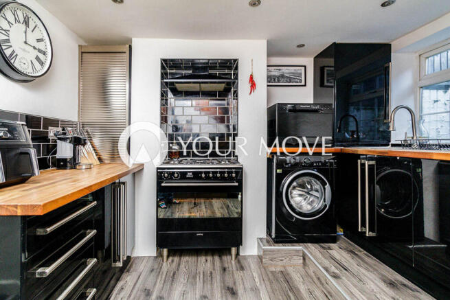 #yourmovedartford