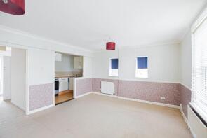 15a, Crescent Way, Orpington BR6 9LS
