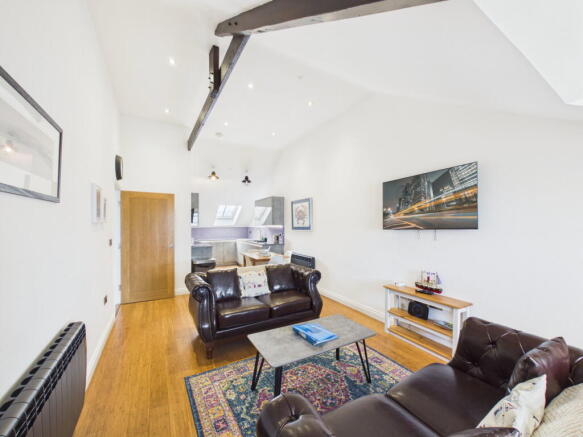 2 bed Penthouse for sale Image 6