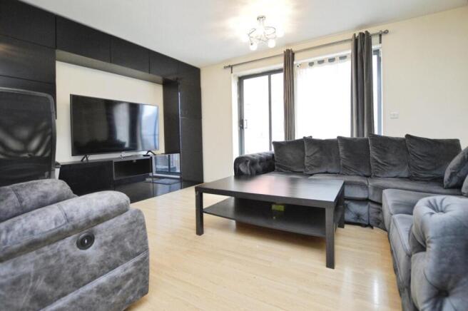 Living Room/Kitchen