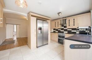 10, Salisbury Road, London W13 9TX