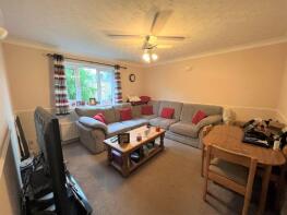 Flat 9, 84 Gainsborough Court, Leicester Road, New Barnet, Barnet EN5 5DG